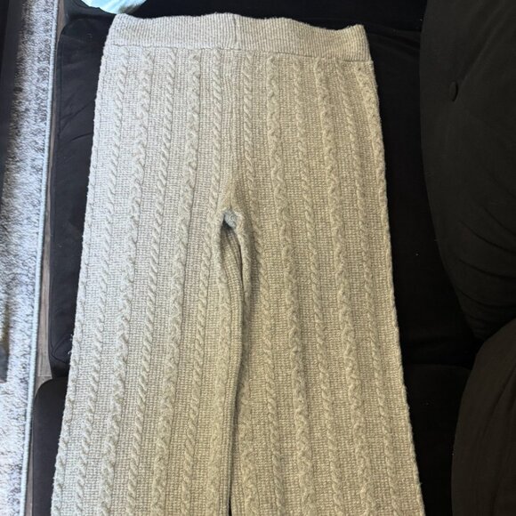 Women's Medium Gray Comfy Set - Picture 11 of 12